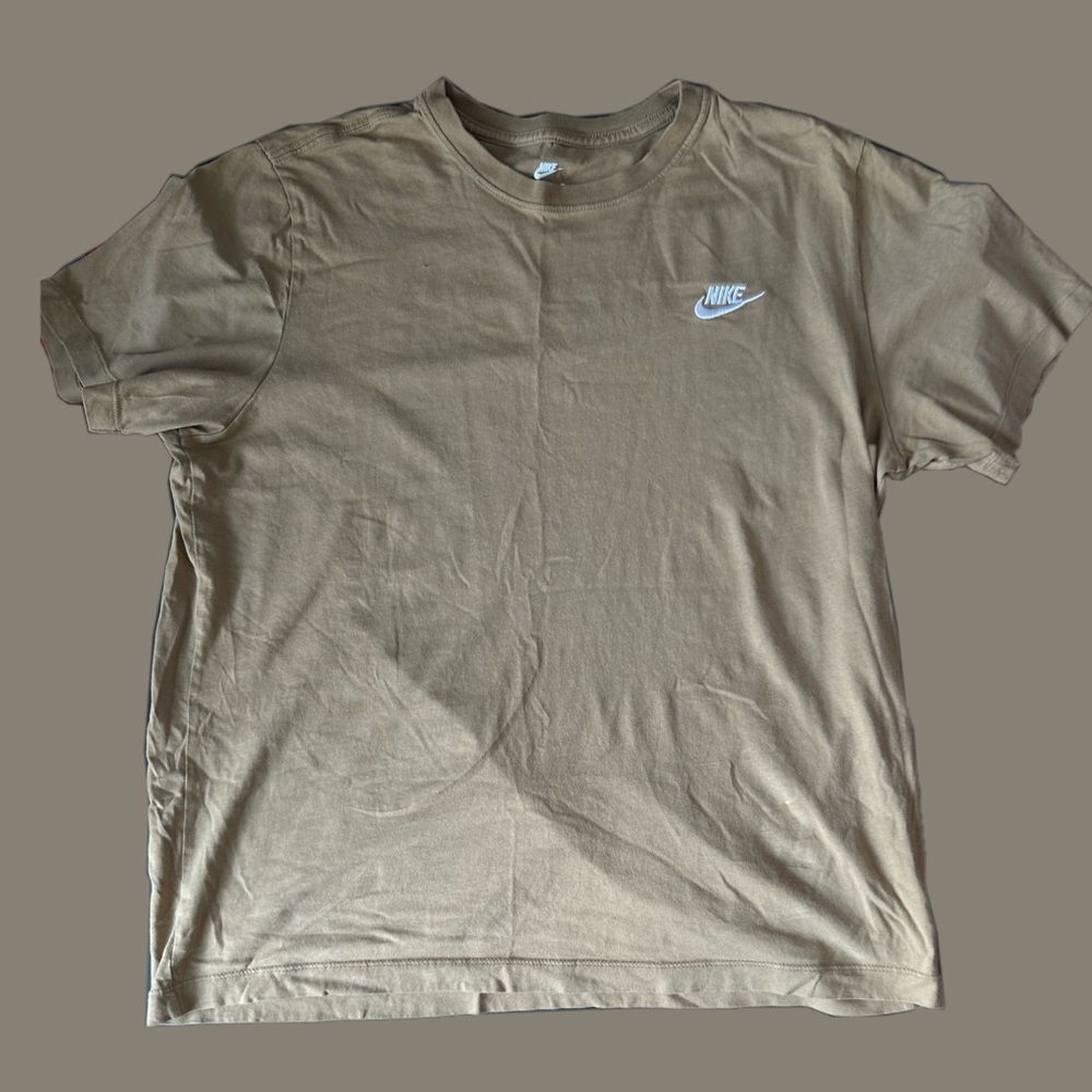Nike Chocolate Tee